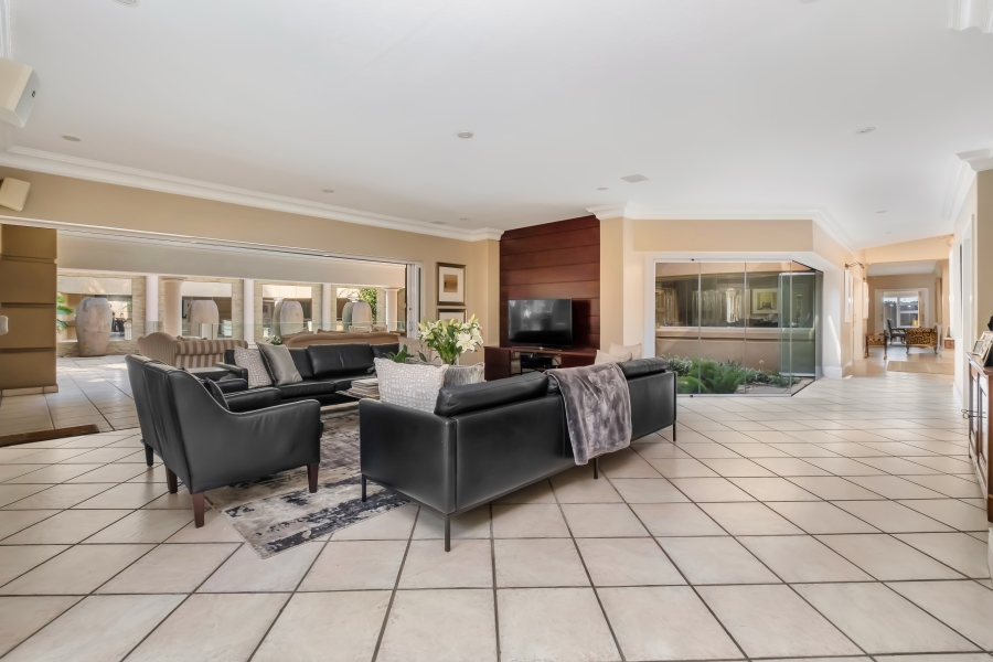 4 Bedroom Property for Sale in Atholl Gauteng