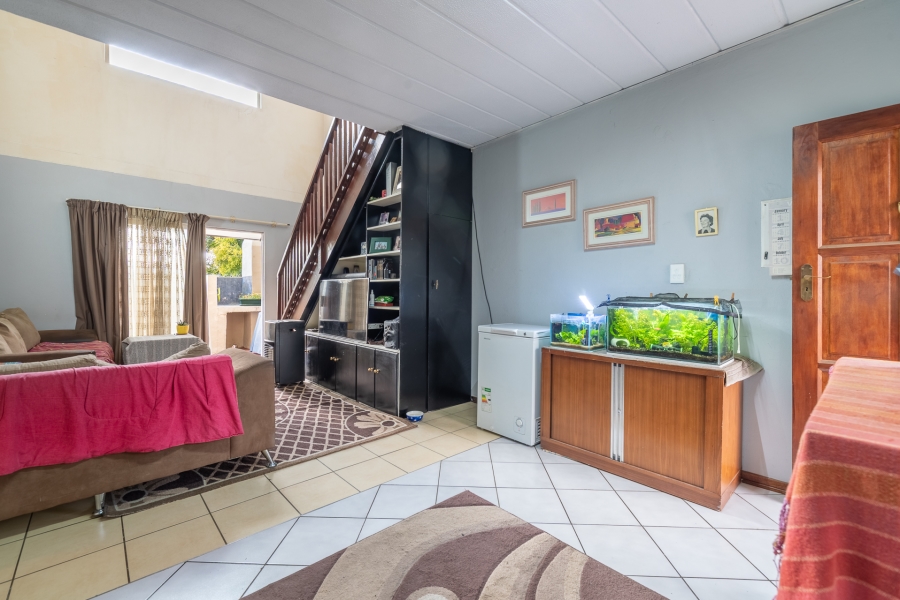 2 Bedroom Property for Sale in North Riding Gauteng