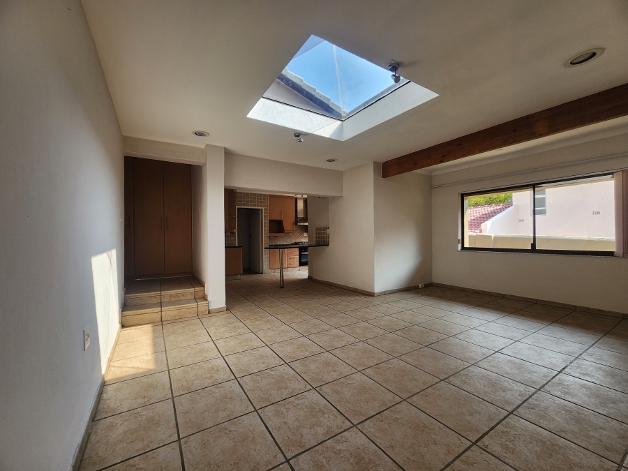 4 Bedroom Property for Sale in Fourways Gardens Gauteng