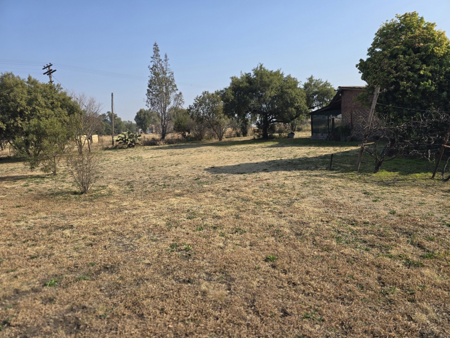 3 Bedroom Property for Sale in Theoville Gauteng