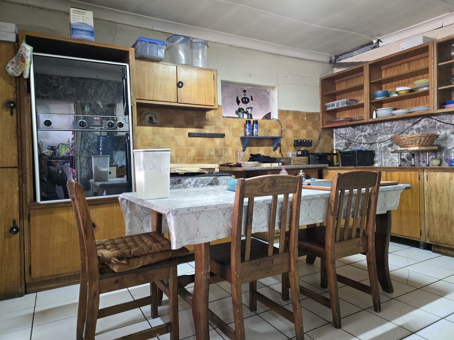3 Bedroom Property for Sale in Theoville Gauteng