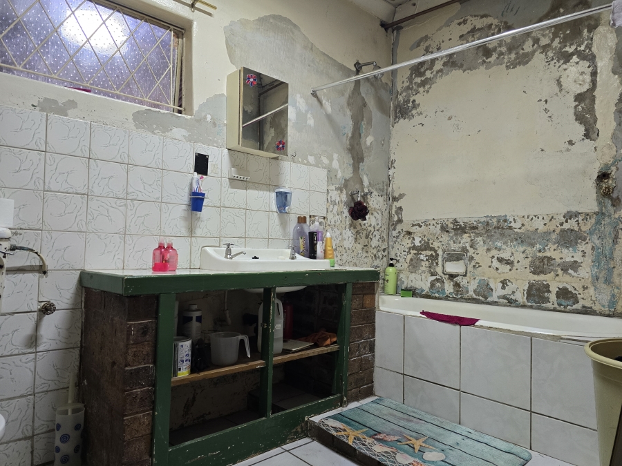 3 Bedroom Property for Sale in Theoville Gauteng