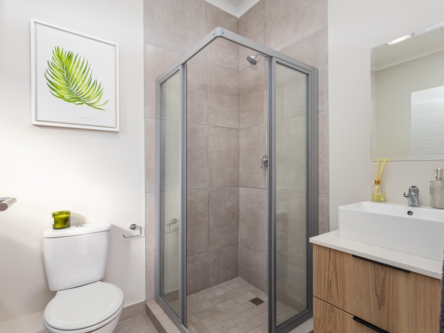 2 Bedroom Property for Sale in Glen Austin Gauteng