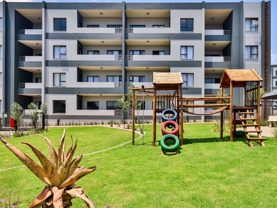 2 Bedroom Property for Sale in Glen Austin Gauteng
