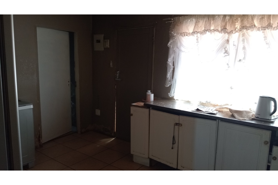 3 Bedroom Property for Sale in Tshepisong Gauteng