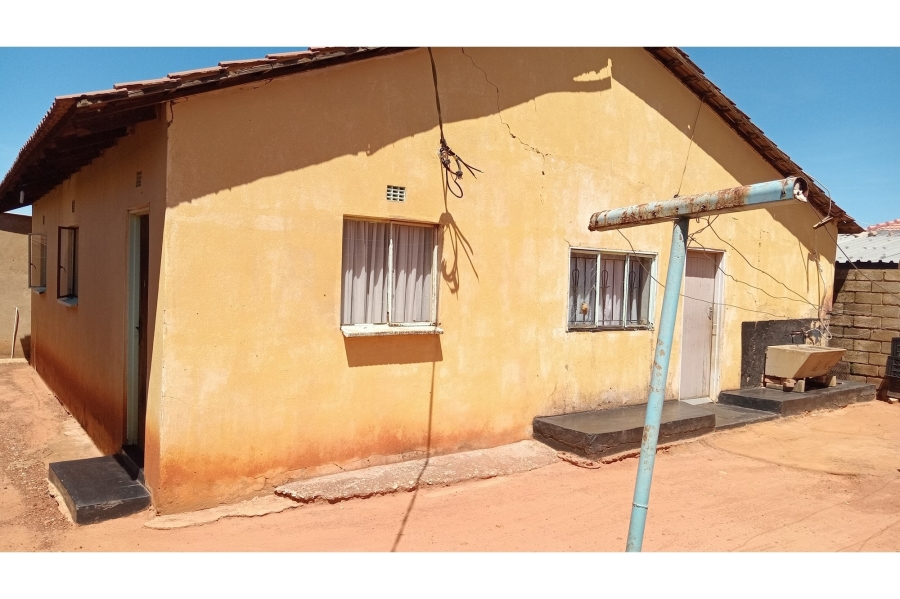 3 Bedroom Property for Sale in Tshepisong Gauteng