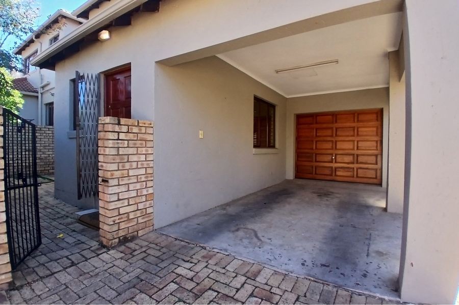 3 Bedroom Property for Sale in North Riding Gauteng