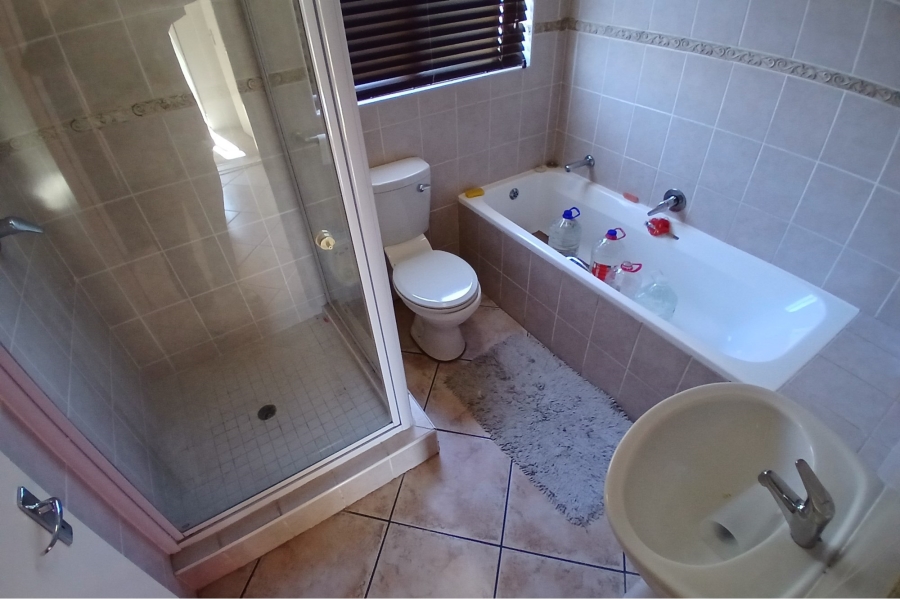 3 Bedroom Property for Sale in North Riding Gauteng