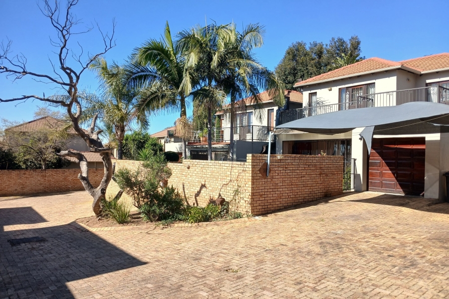 3 Bedroom Property for Sale in North Riding Gauteng