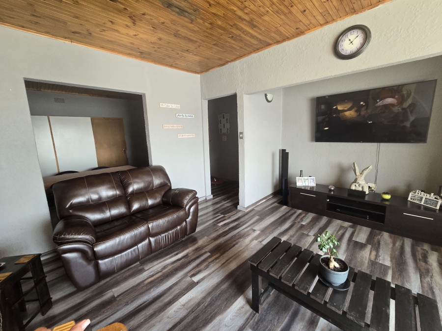 3 Bedroom Property for Sale in Vaalview Gauteng