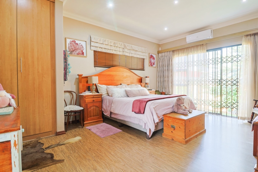 4 Bedroom Property for Sale in New Redruth Gauteng