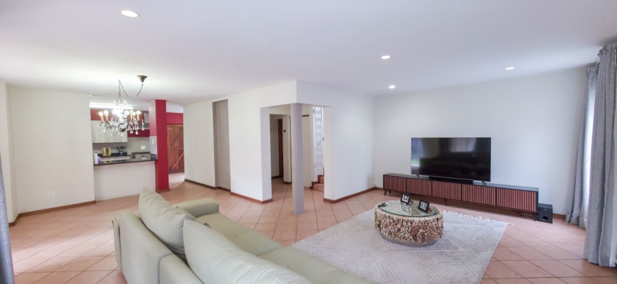 3 Bedroom Property for Sale in Faerie Glen Gauteng