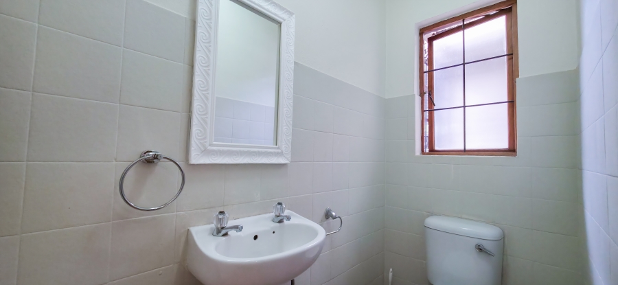3 Bedroom Property for Sale in Faerie Glen Gauteng