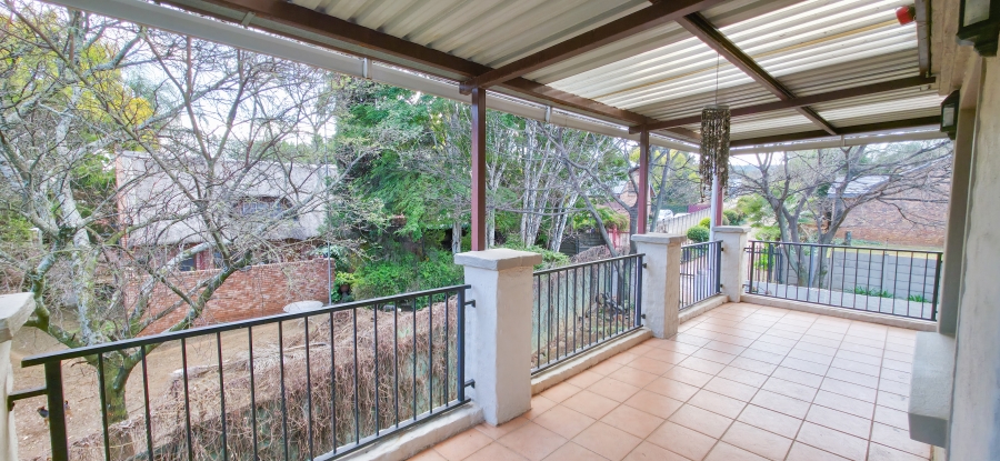3 Bedroom Property for Sale in Faerie Glen Gauteng
