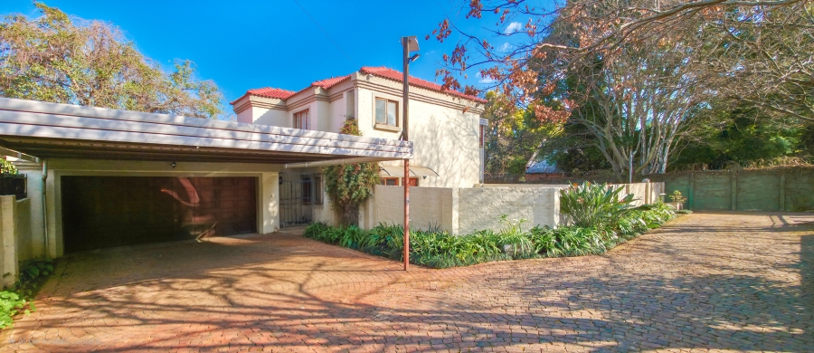 3 Bedroom Property for Sale in Faerie Glen Gauteng