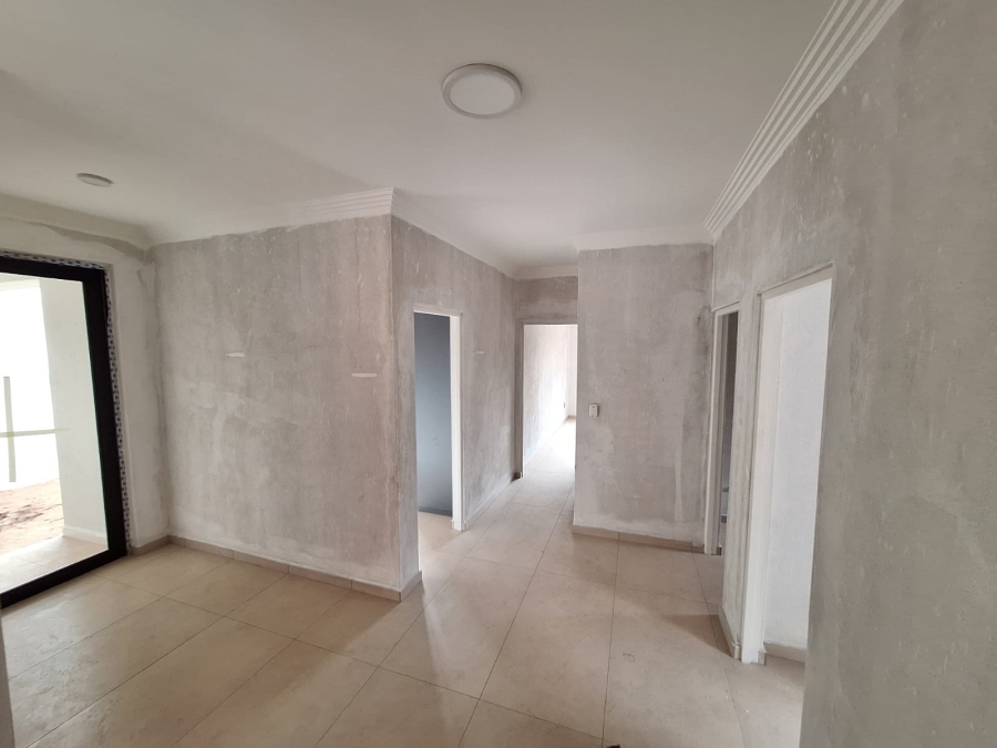 4 Bedroom Property for Sale in Wierdaglen Estate Gauteng