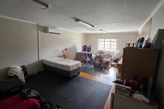 5 Bedroom Property for Sale in Sinoville Gauteng