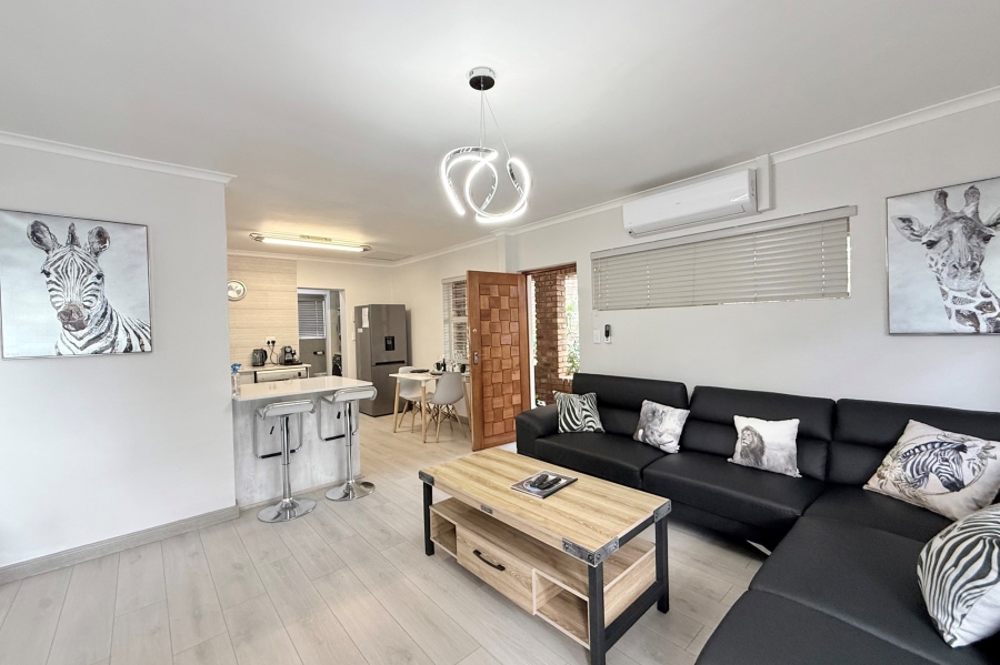 5 Bedroom Property for Sale in Moreleta Park Gauteng