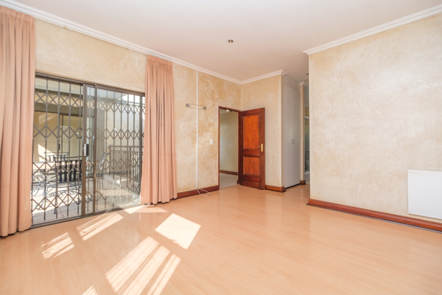 3 Bedroom Property for Sale in Pinehaven Gauteng