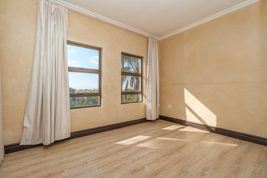 3 Bedroom Property for Sale in Pinehaven Gauteng