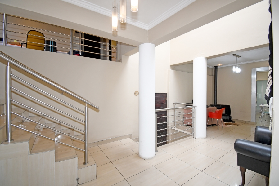 4 Bedroom Property for Sale in Crosby Gauteng
