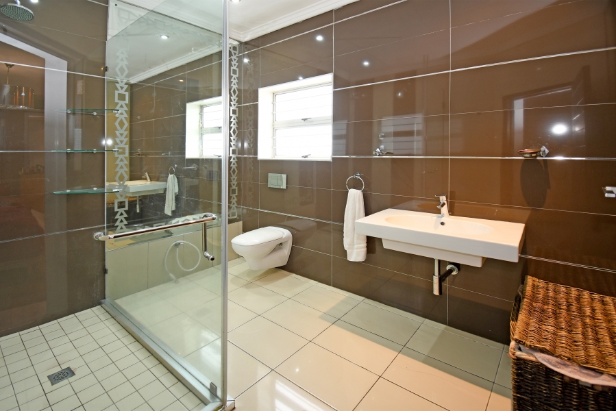 4 Bedroom Property for Sale in Crosby Gauteng