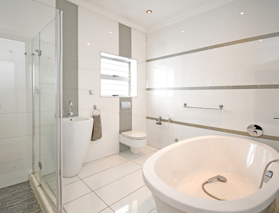 4 Bedroom Property for Sale in Crosby Gauteng