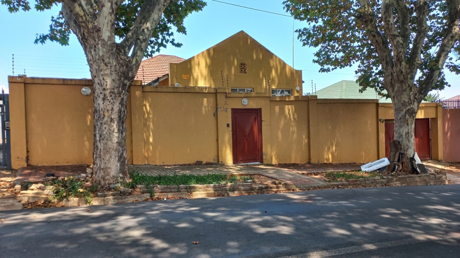 2 Bedroom Property for Sale in Kensington Gauteng
