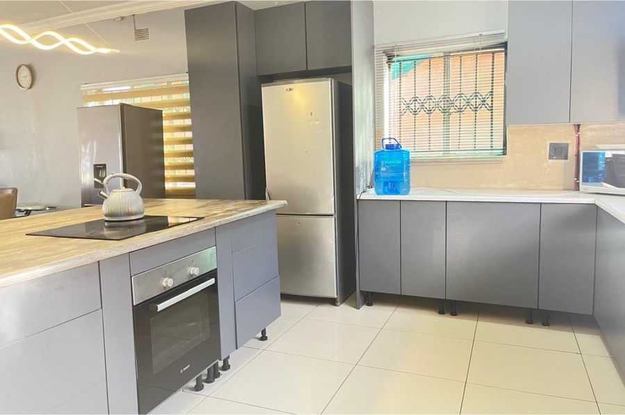3 Bedroom Property for Sale in Vanderbijlpark CE 1 Gauteng