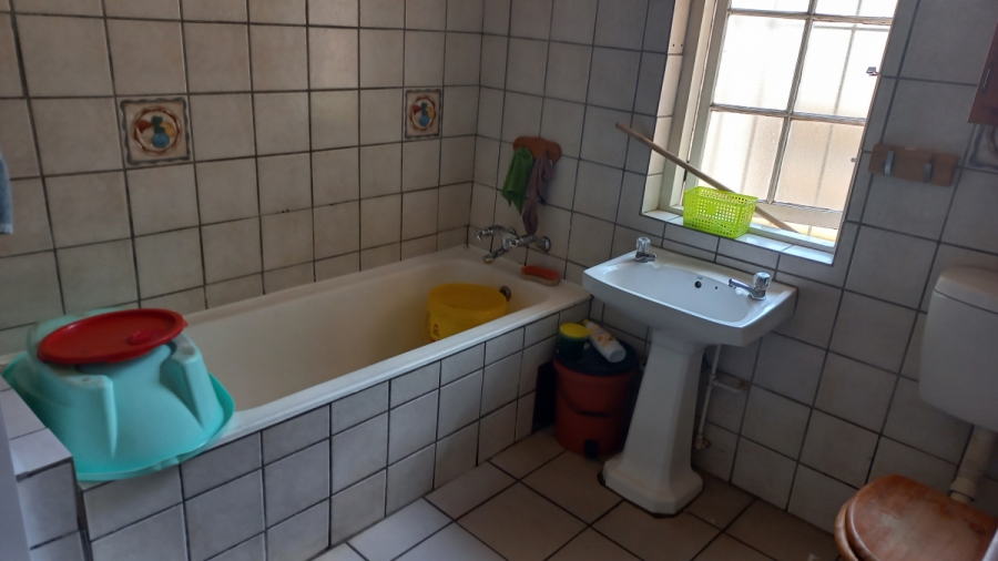 2 Bedroom Property for Sale in Kensington Gauteng