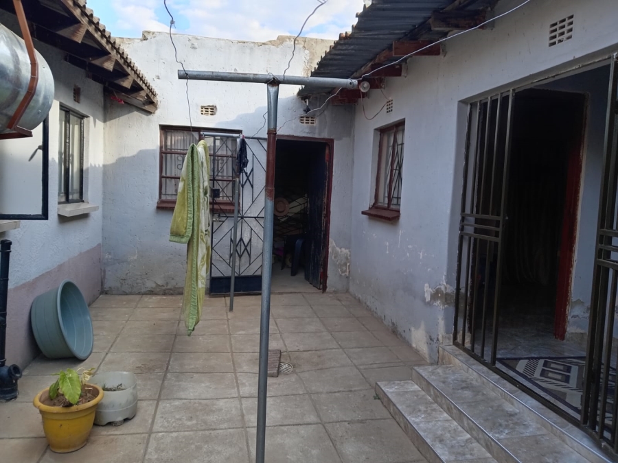 2 Bedroom Property for Sale in Stretford Gauteng