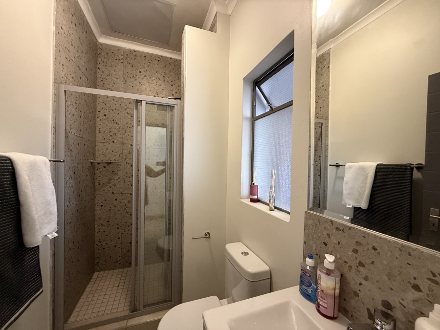 1 Bedroom Property for Sale in Linbro Park Gauteng