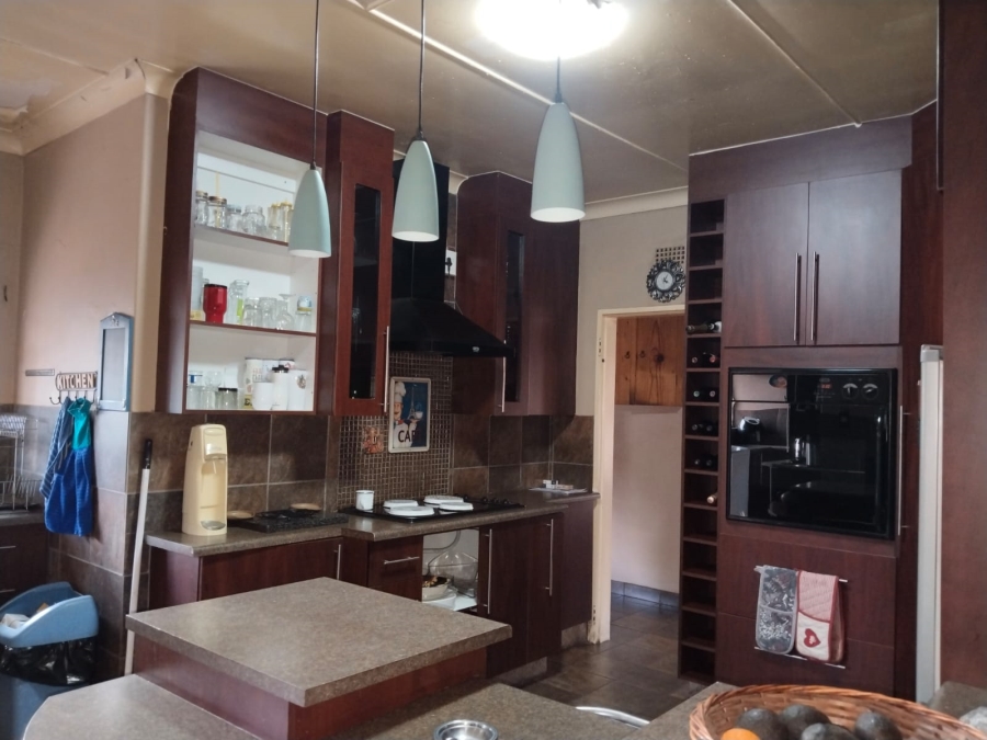 3 Bedroom Property for Sale in Meyerton Central Gauteng