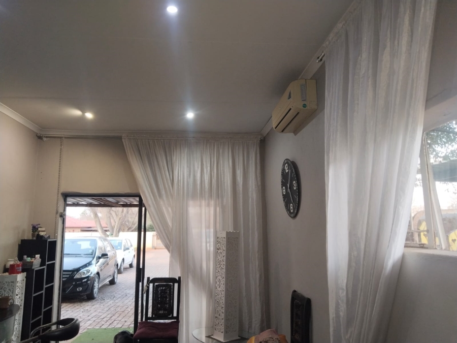 3 Bedroom Property for Sale in Meyerton Central Gauteng
