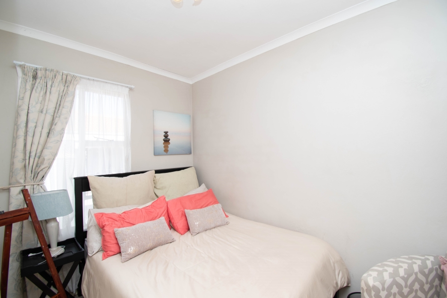 2 Bedroom Property for Sale in Northcliff Gauteng