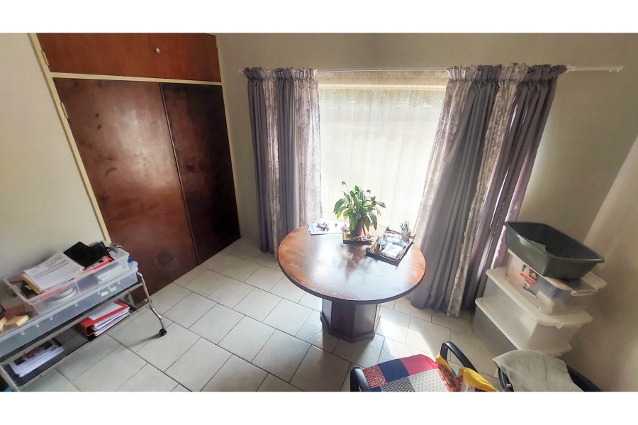3 Bedroom Property for Sale in Valhalla Gauteng