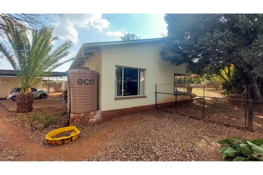 3 Bedroom Property for Sale in Valhalla Gauteng