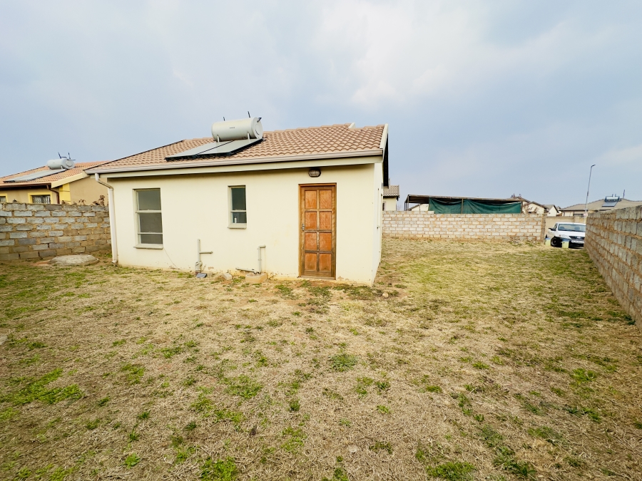 2 Bedroom Property for Sale in Alliance Gauteng