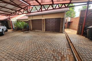 4 Bedroom Property for Sale in Sinoville Gauteng