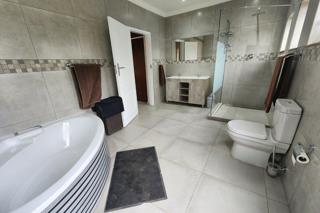 4 Bedroom Property for Sale in Sinoville Gauteng