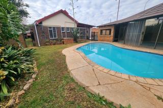4 Bedroom Property for Sale in Sinoville Gauteng