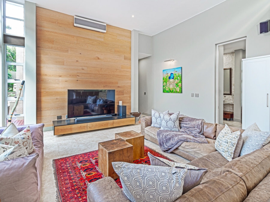 4 Bedroom Property for Sale in Fourways Gardens Gauteng