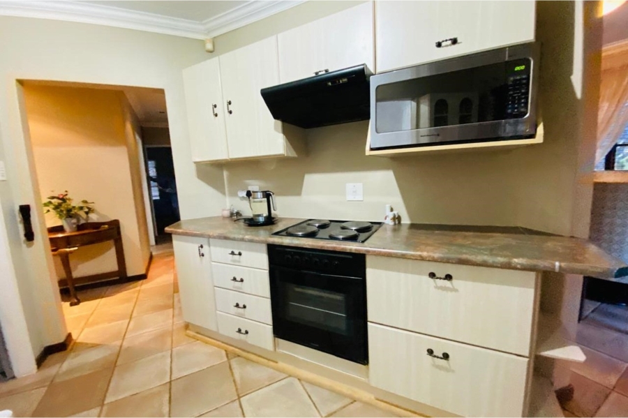 2 Bedroom Property for Sale in Vanderbijlpark SE Gauteng