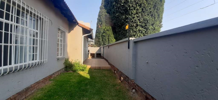 3 Bedroom Property for Sale in Glen Marais Gauteng