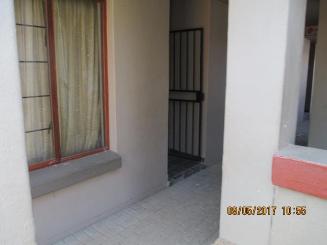 2 Bedroom Property for Sale in Erand Gardens Gauteng