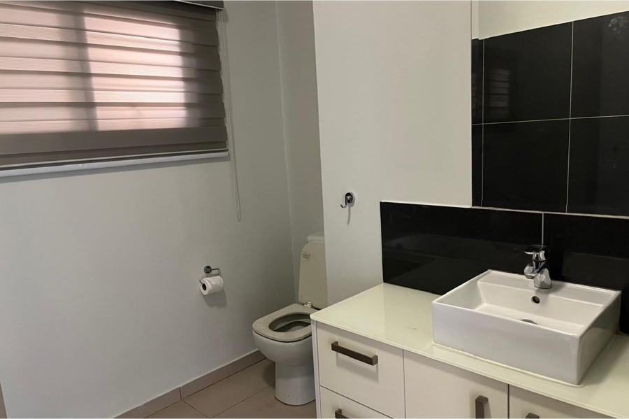 To Let 3 Bedroom Property for Rent in North Riding Gauteng