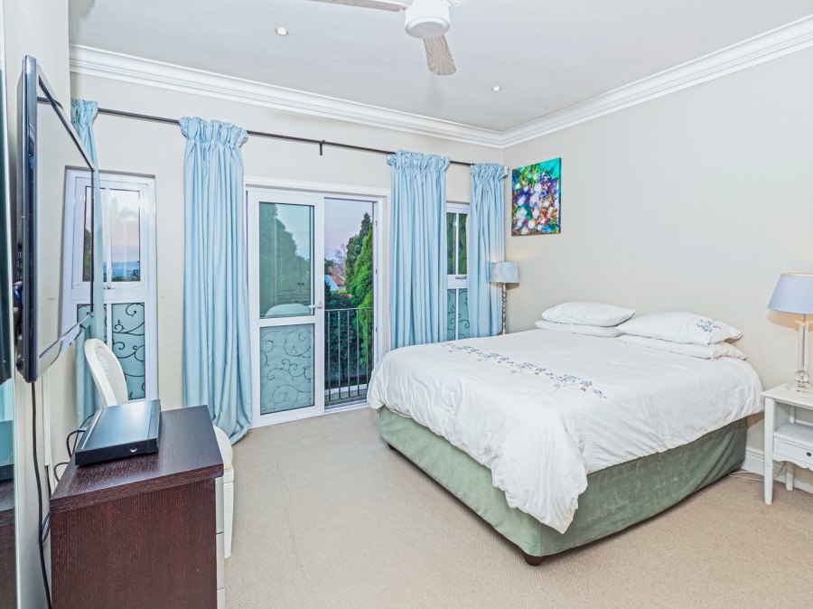 5 Bedroom Property for Sale in Fourways Gardens Gauteng