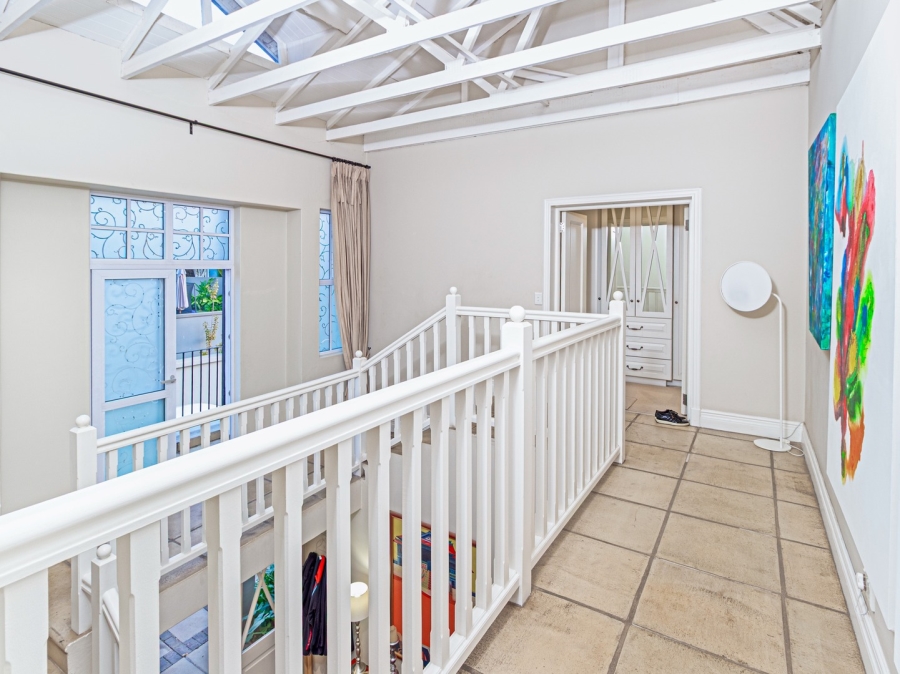 5 Bedroom Property for Sale in Fourways Gardens Gauteng