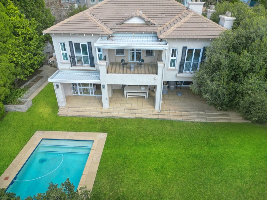5 Bedroom Property for Sale in Fourways Gardens Gauteng