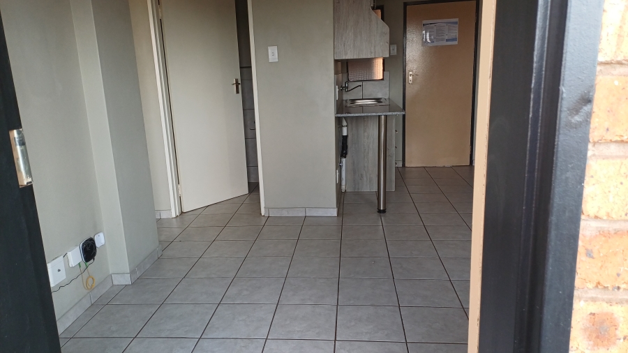 2 Bedroom Property for Sale in Sky City Gauteng
